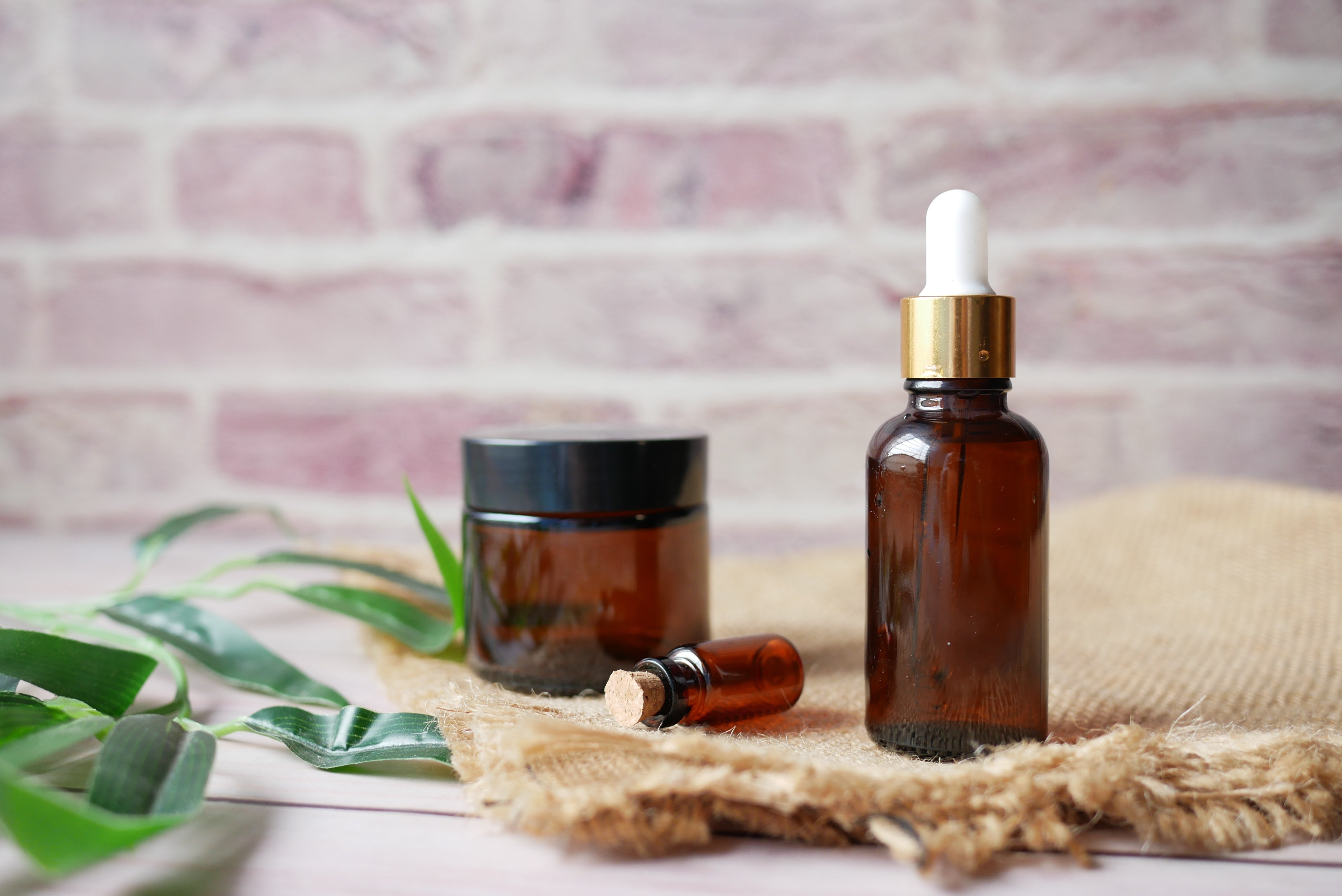 The Healing Benefits of Aromatherapy: How to use Essential Oils to Improve your Health | The Green Collective SG