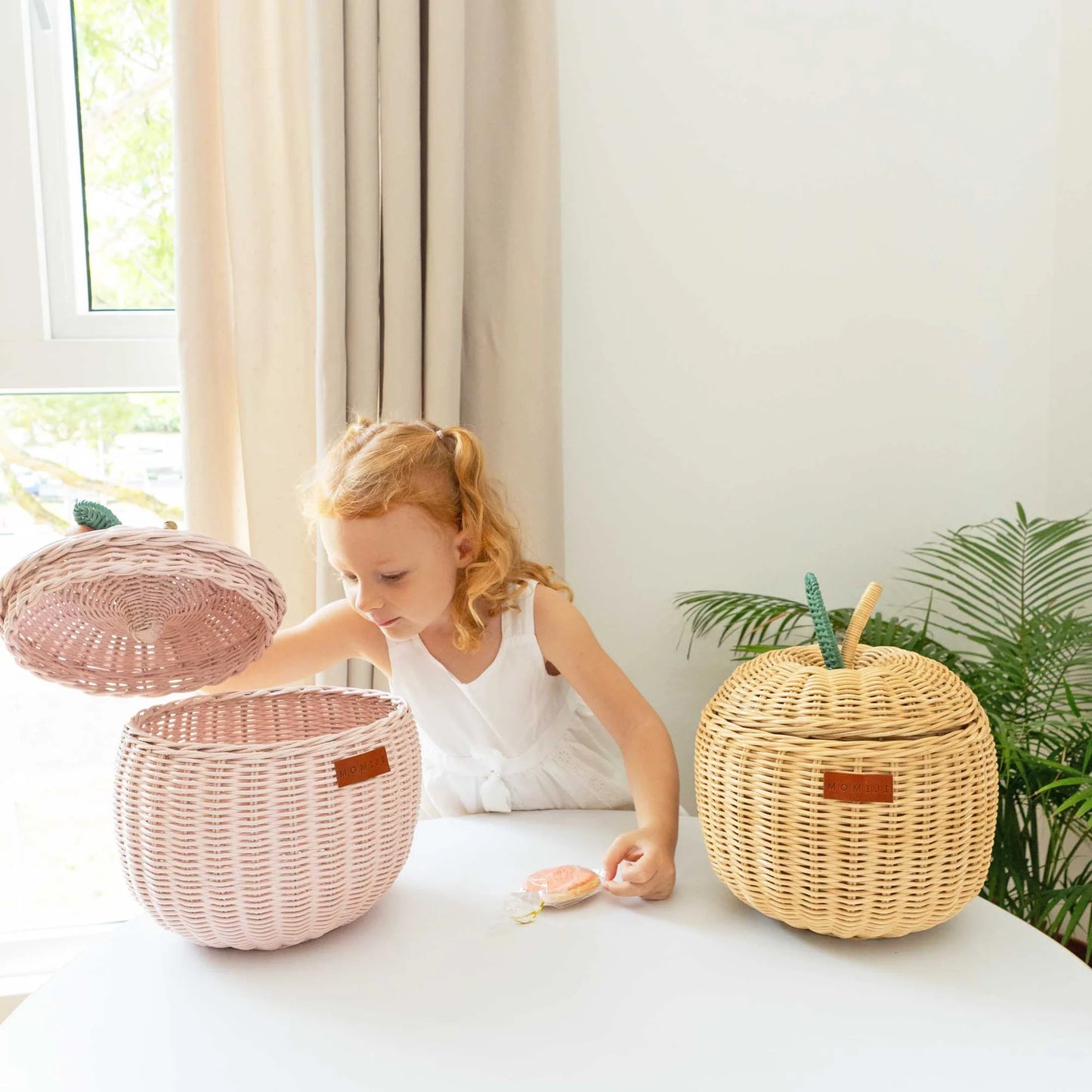 Momiji Apple Storage Basket - Small Pink