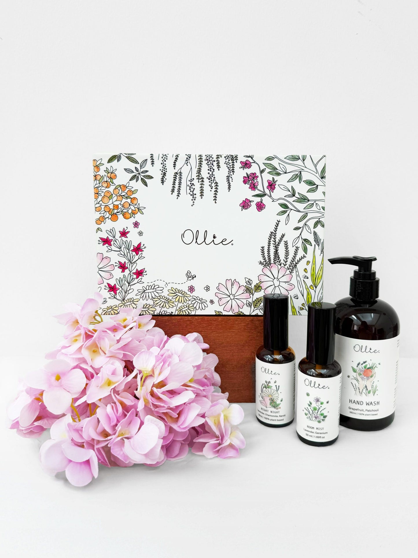 Ollie Mothers' Day Gift Box