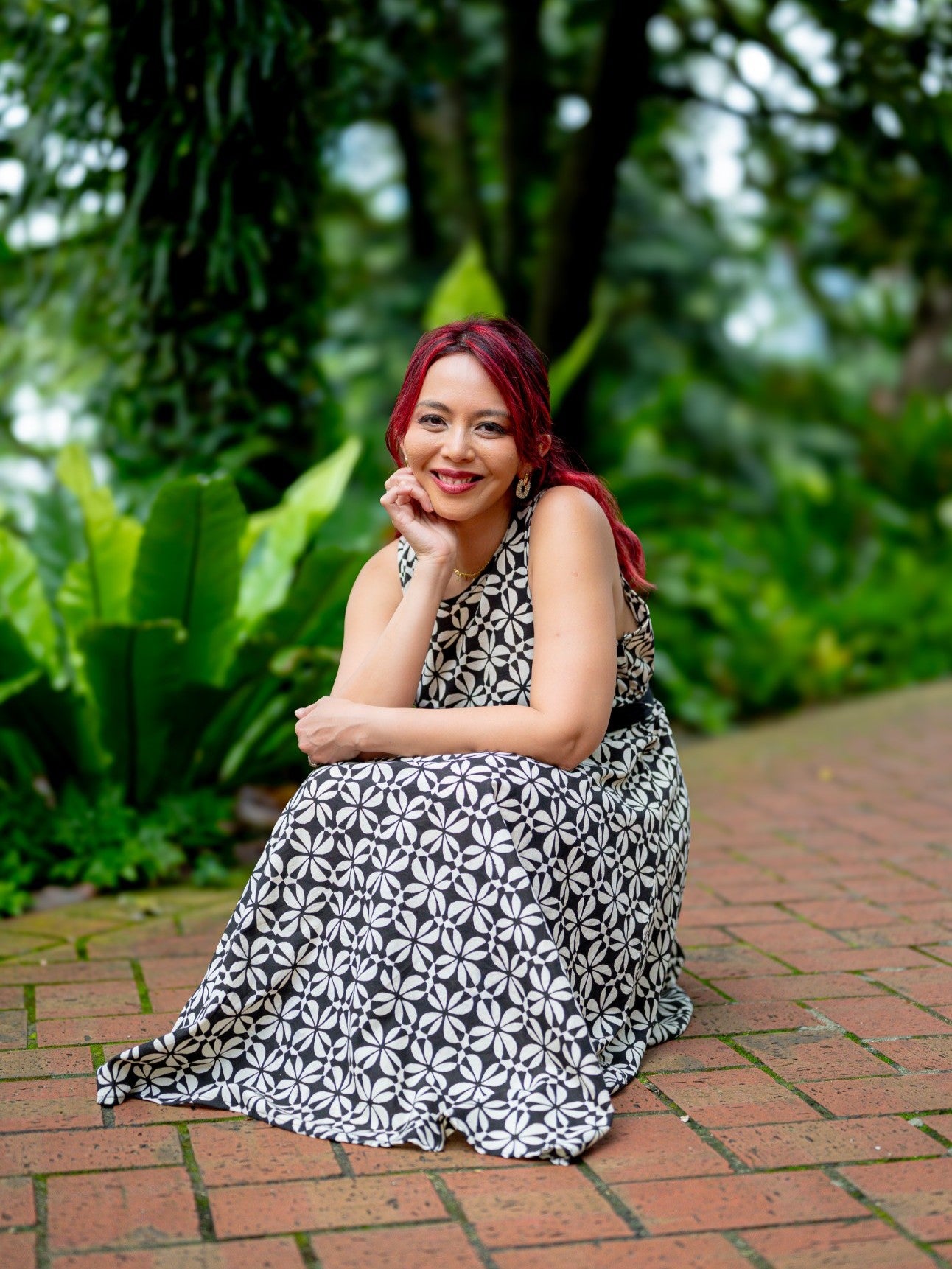 Elena Women's Flowy Dress with Belt in Black White