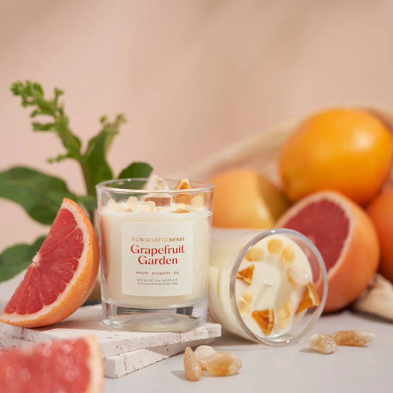 Slow Scent Grapefruit Garden Crystal Soy Candle