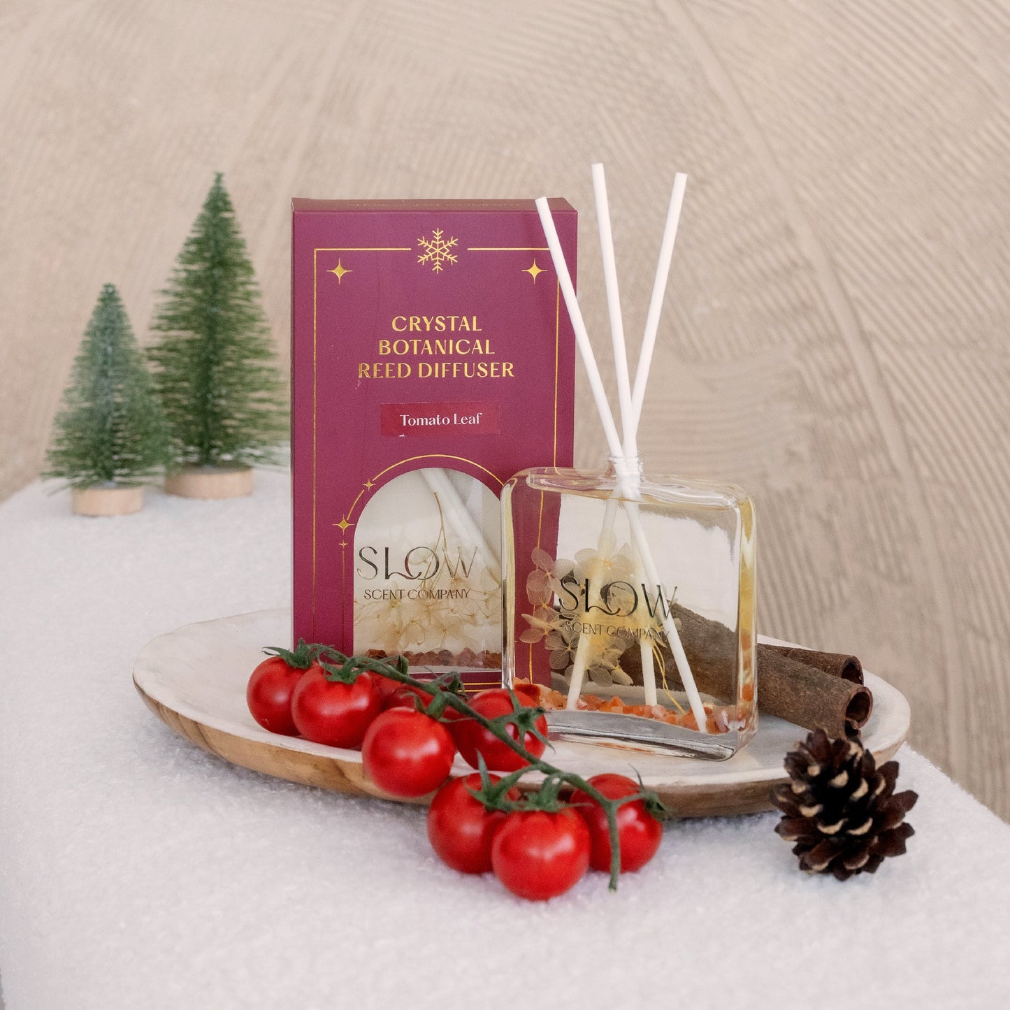 Slow Scent Christmas Reed Diffuser - Elegant Christmas Aroma Gift