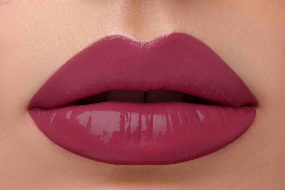 Liht Organics Color-intense Liquid Lipstick