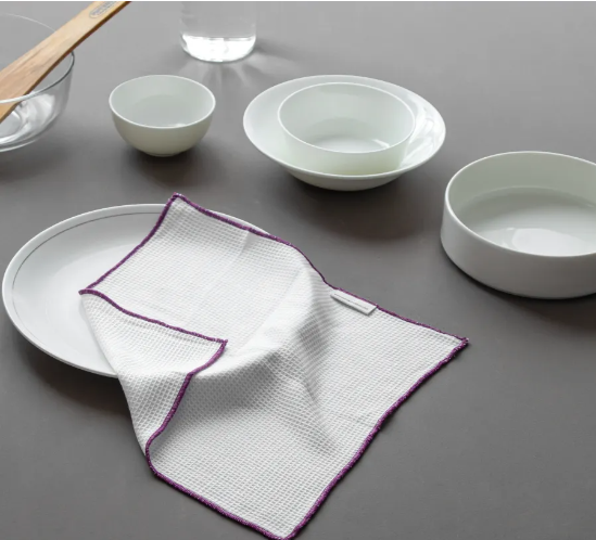 Purple & Pure Bamboo Dish Washing Cloth: The Eco-Friendly and Reusable Solution for your Kitchen