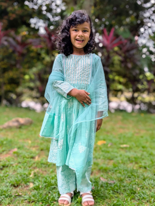 Nimbu Zara Anarkali Kurti in Mint Green & White Shimmer Khari Print with Soft Cotton Leggings