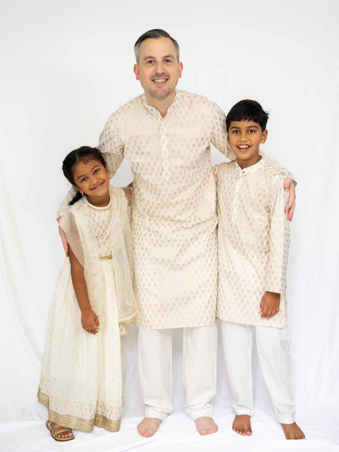 Zoya White & Gold Men Kurta Pajama Set – Khari Print with Practical Pockets
