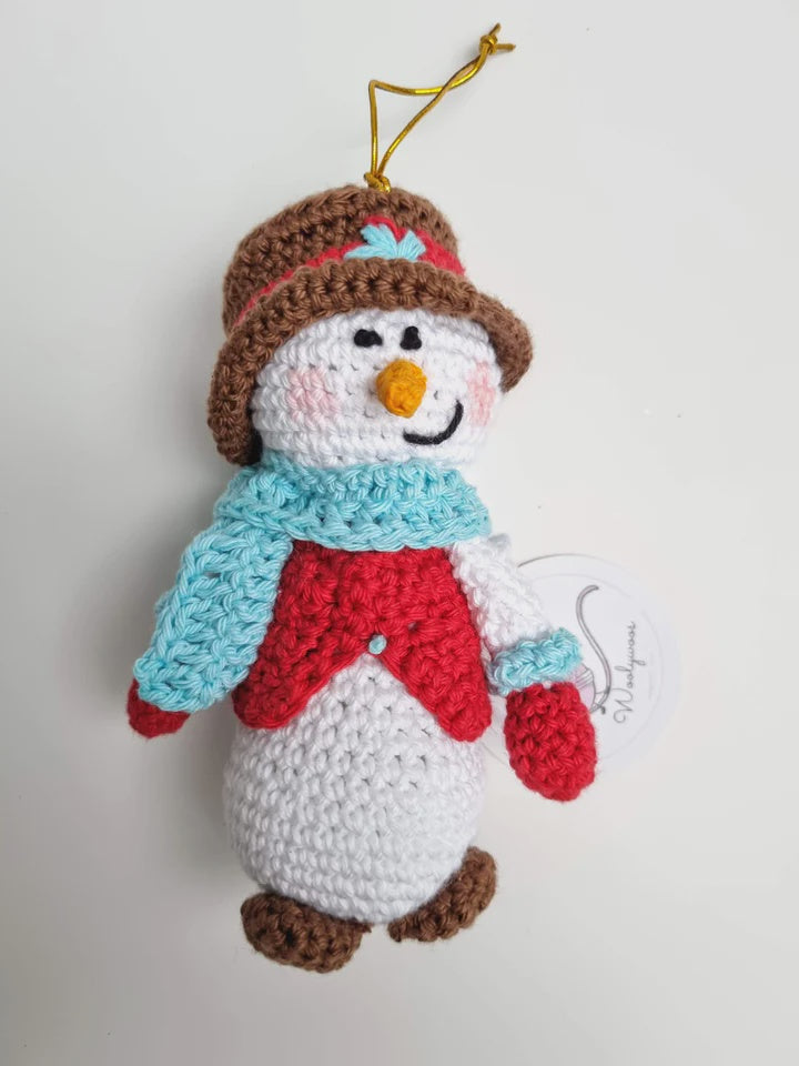 Nimbu Crochet snowman