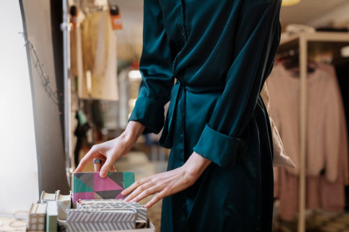 Sustainable Fashion Retail Expands in Singapores E-Commerce