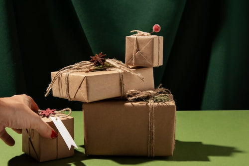 Sustainable Gift Boxes Offer Thoughtful Holiday Options