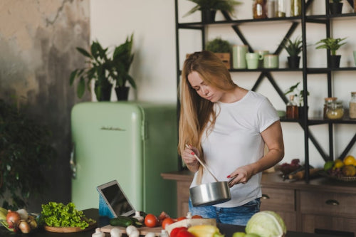 Eco-Friendly Kitchenware Supports Greener Cooking