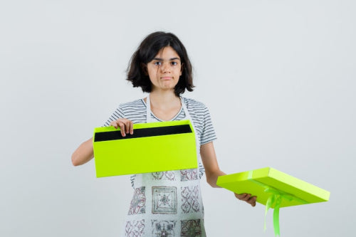 E-Commerce Sites Adopt Reusable Packaging to Cut Waste