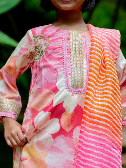 Simar Girls Kurta Pant with Dupatta Set in Floral Print