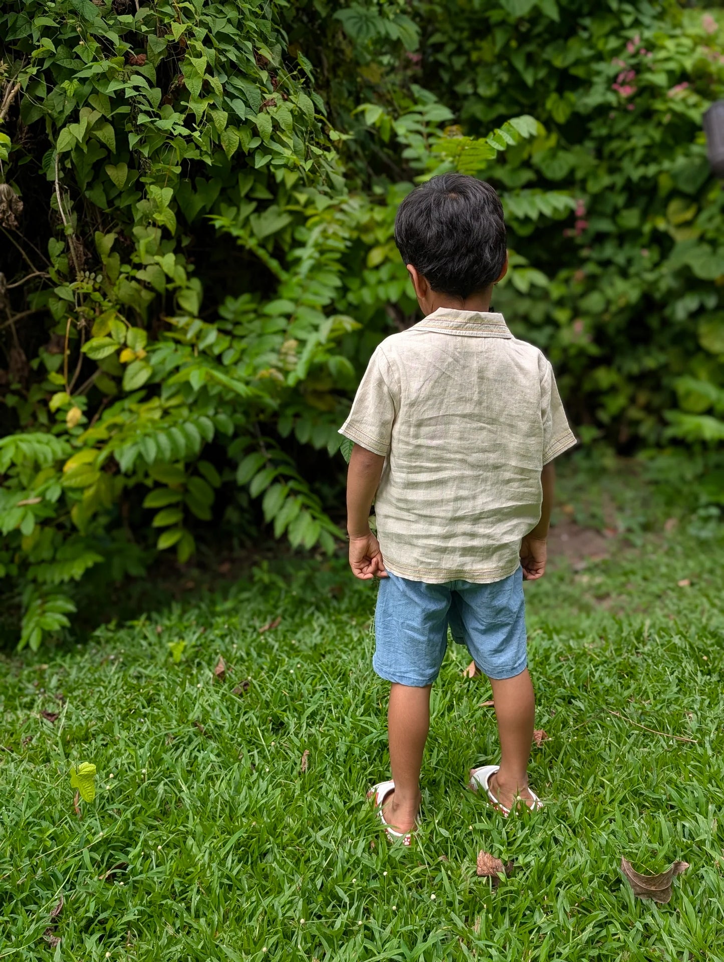 The Purestitch Airplane Frenzy Shirt