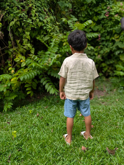 The Purestitch Airplane Frenzy Shirt