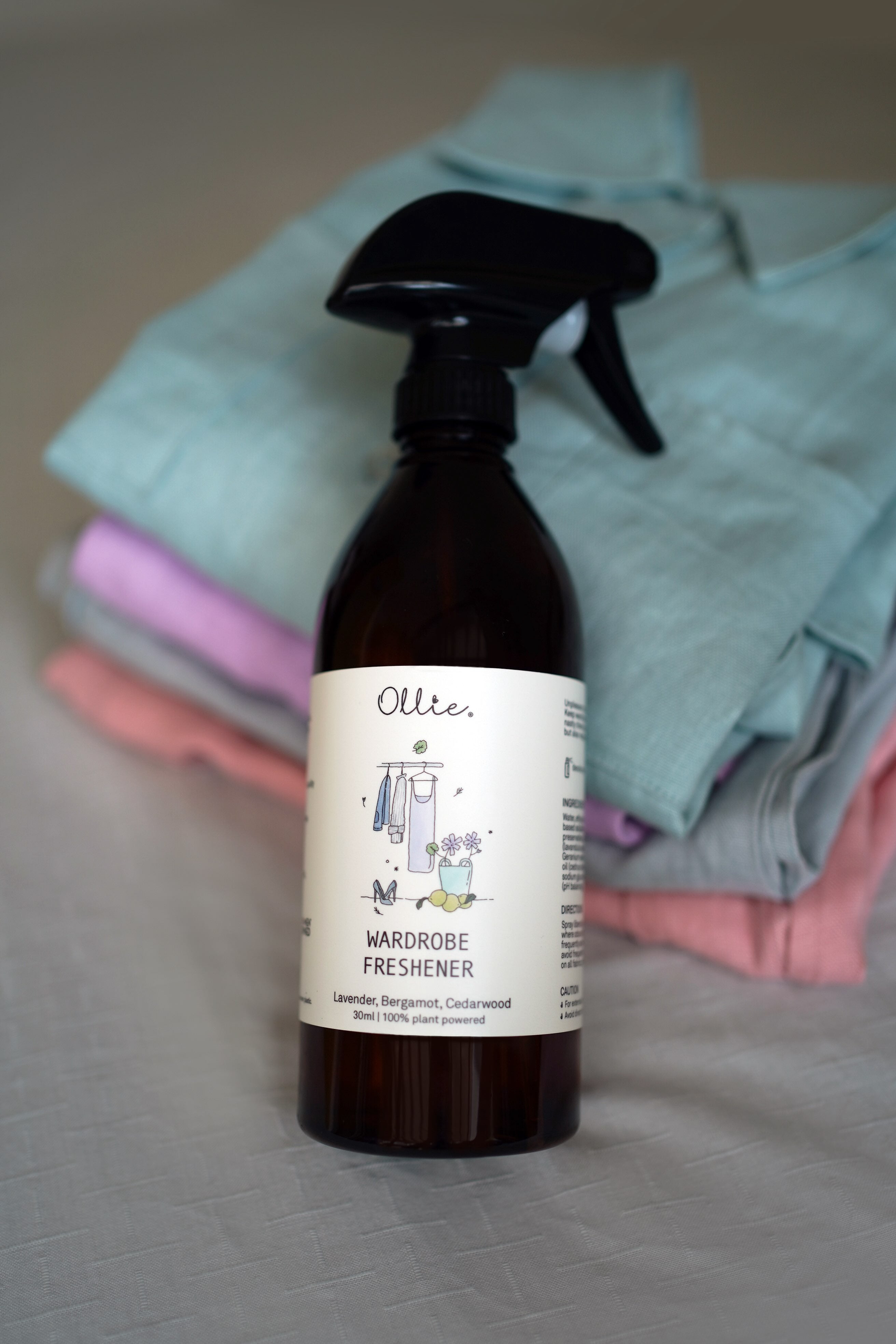Ollie Wardrobe Freshener | Cleaning supplies | The Green Collective SG