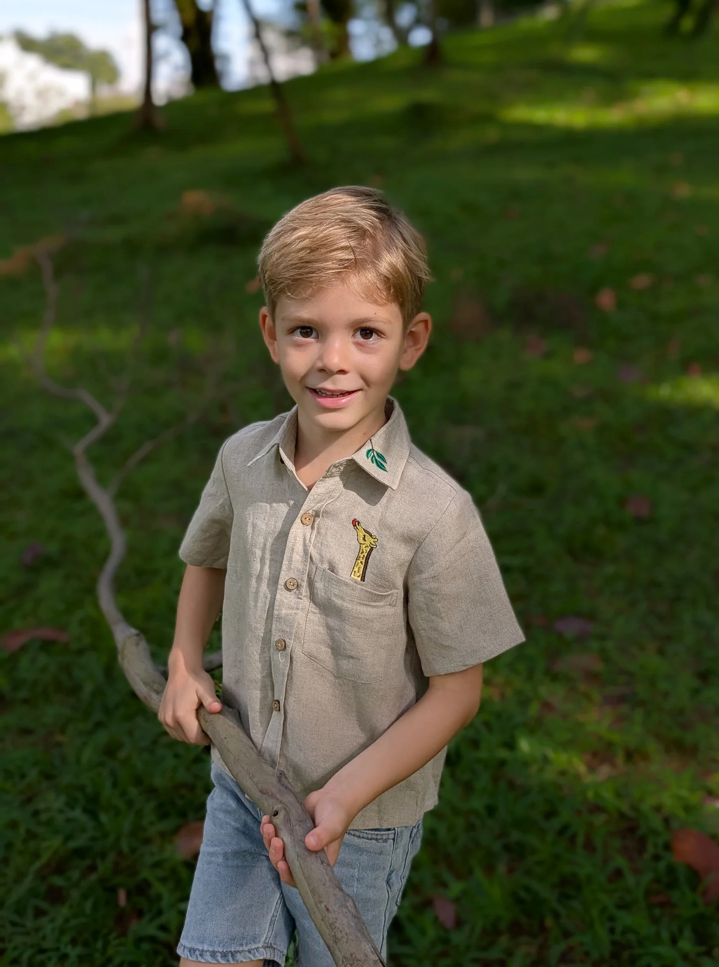 The Purestitch Giraffe Stories 100% Pure Linen Shirt