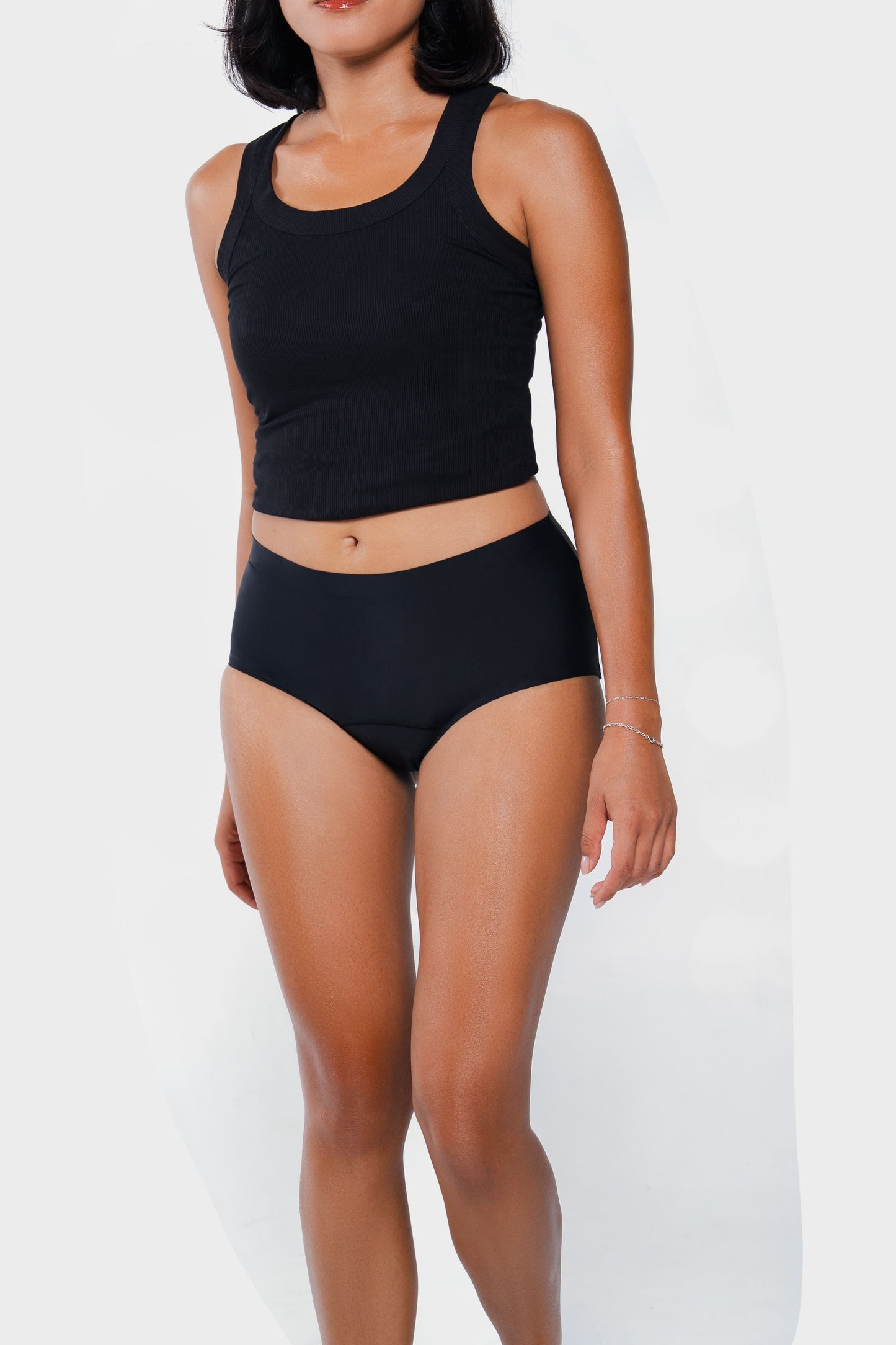 OZEE PERIOD UNDERWEAR MARGAUX BLACK - SEAMLESS HIGH WAIST HEAVY FLOW ( 4 - 6 HOURS ) FITS FOR TEENS TO ADULT