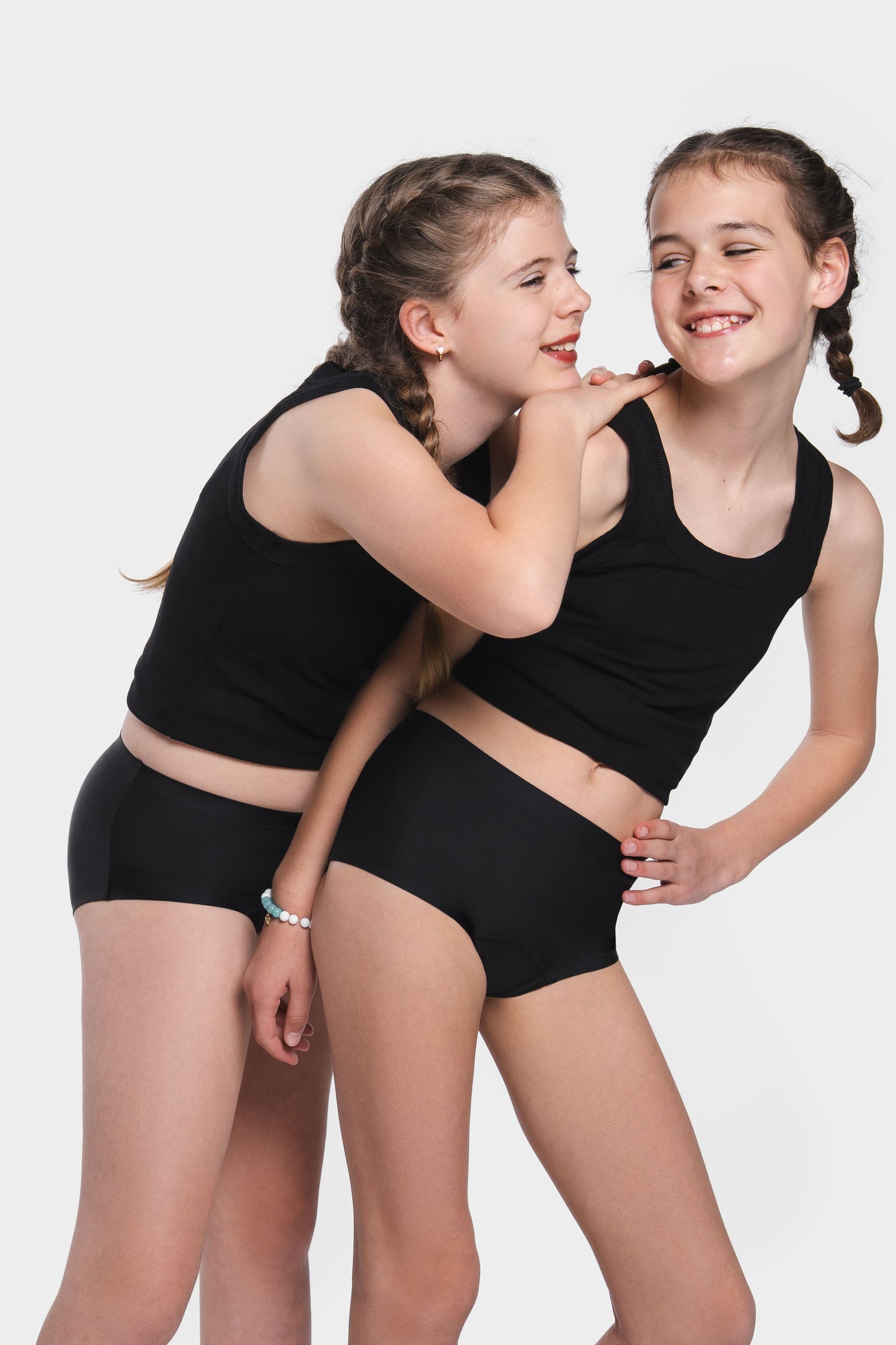 OZEE PERIOD UNDERWEAR MARGAUX BLACK - SEAMLESS HIGH WAIST HEAVY FLOW ( 4 - 6 HOURS ) FITS FOR TEENS TO ADULT