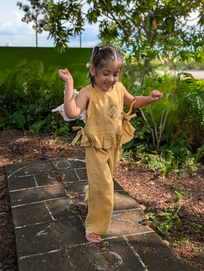 The Purestitch Parakeet's Song - Sleeveless Top with Full Length Pants