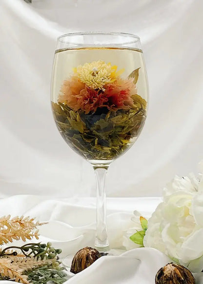 Petale Tea Petite Tin - Strawberry Wish