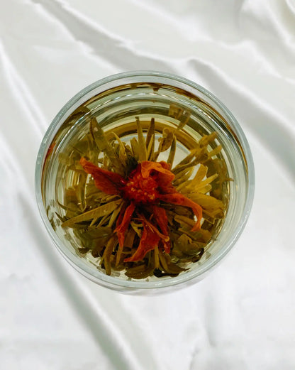 Petale Tea Storytelling Tin - Gratitude Blooming Tea