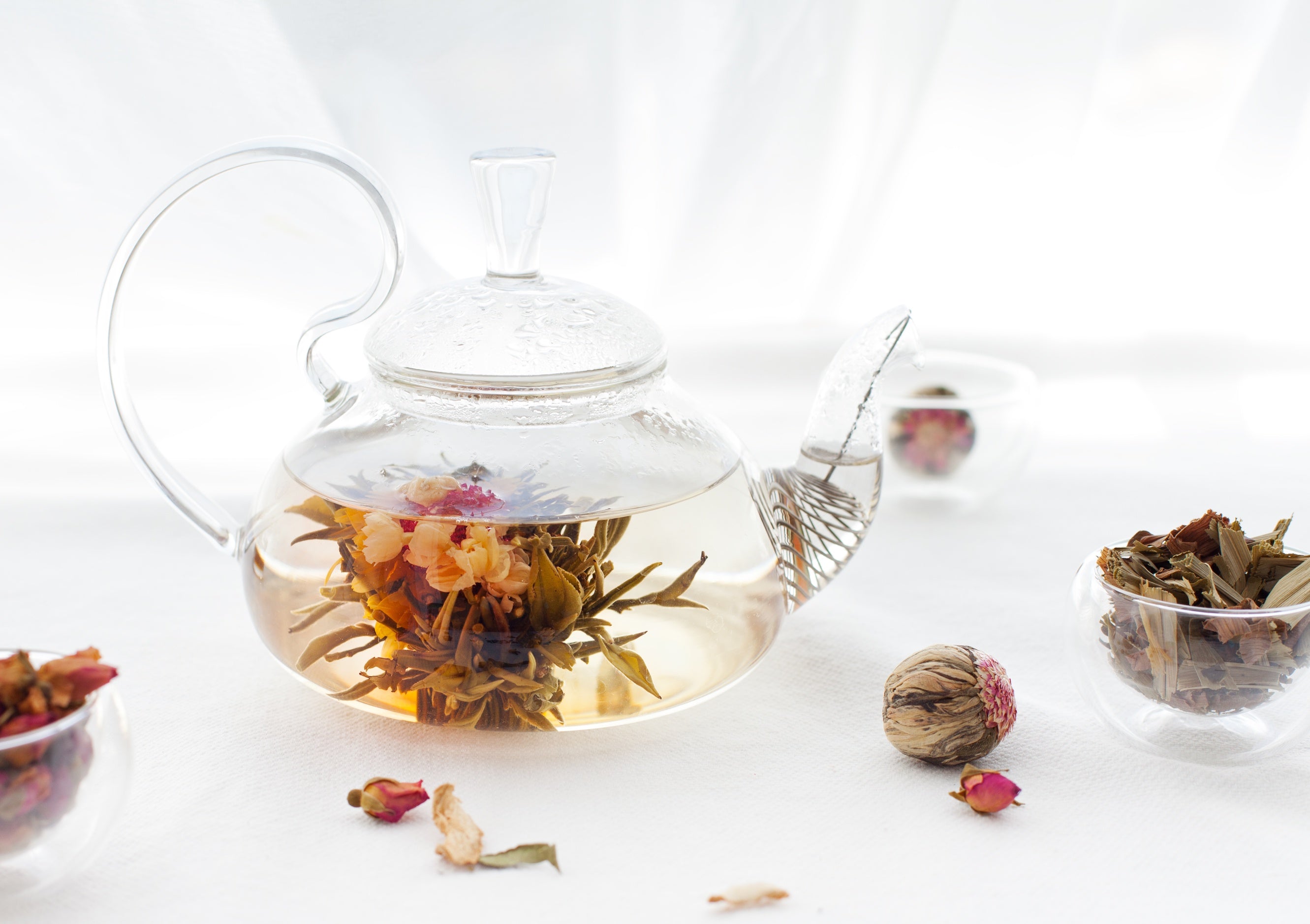 Blooming Tea Pot by Petale Tea | Shop at The Green Collective